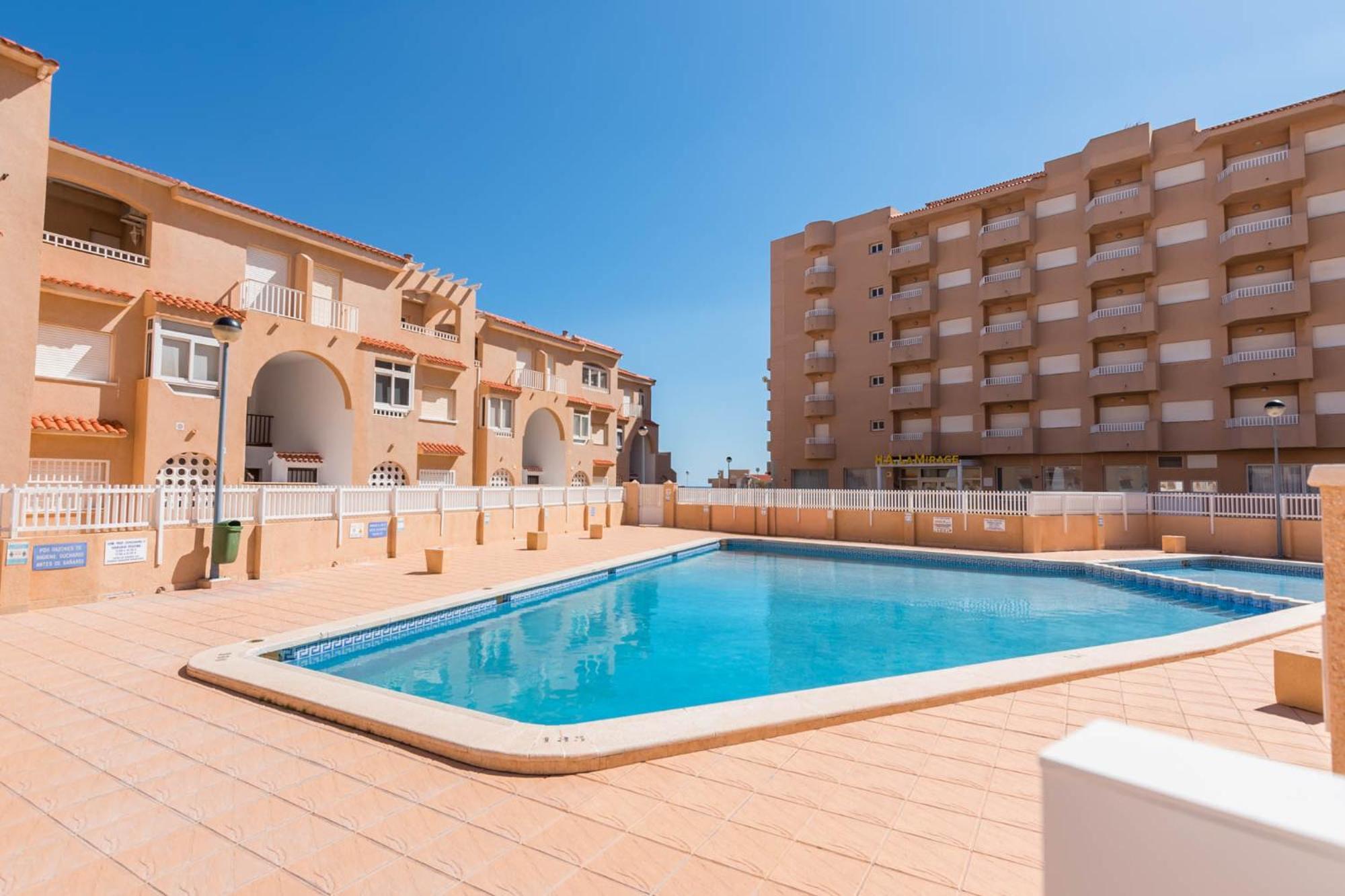 Urbanizacion Copacabana - La Manga Del Mar Menor Km2 - Vistas A Mediterraneo Dormitorio Doble Y Sofa-Cama Eksteriør billede